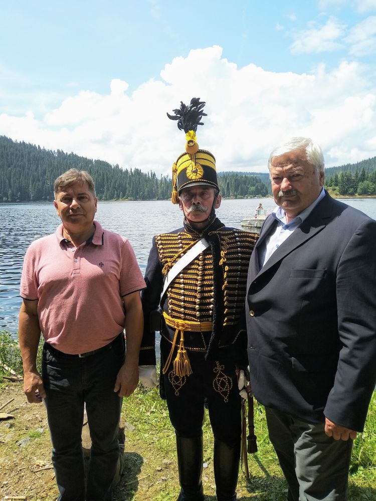 Huszár