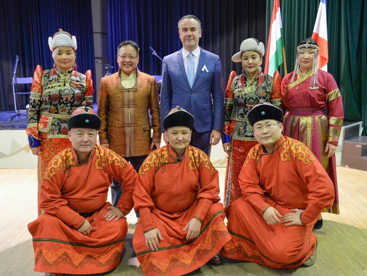 mongol4
