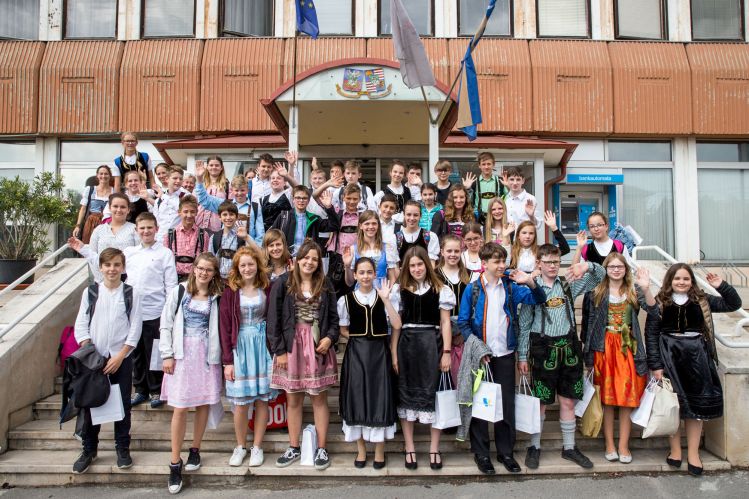 2019.05.10.13. Nemet cserediak program 13 of 13