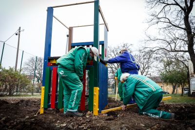 Megújult a Vásáros téren található játszótér