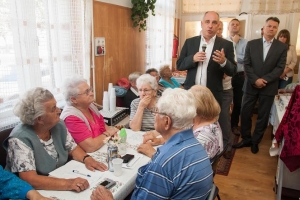 Balesetmentes és meleg az új padló