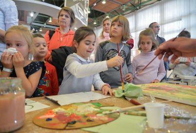 Az ecsetkezelés és a gondtalan együttlét diadala