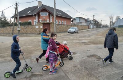 Szilárd úton járhatnak a kerületiek