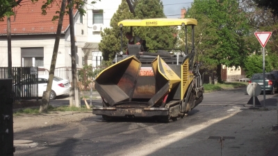 Új útburkolat a Madách utcában