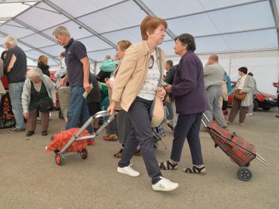 270 tonna krumpli ajándékba