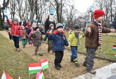 Példaképek egykor és ma