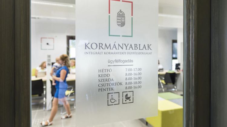 A Kormányablak december 17-ei nyitvatartása