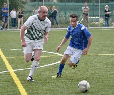 Újabb műfüves pálya, újabb futball-műhely