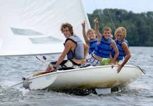 Nemzeti Regatta jó kedvvel, kerületi versenyzőkkel